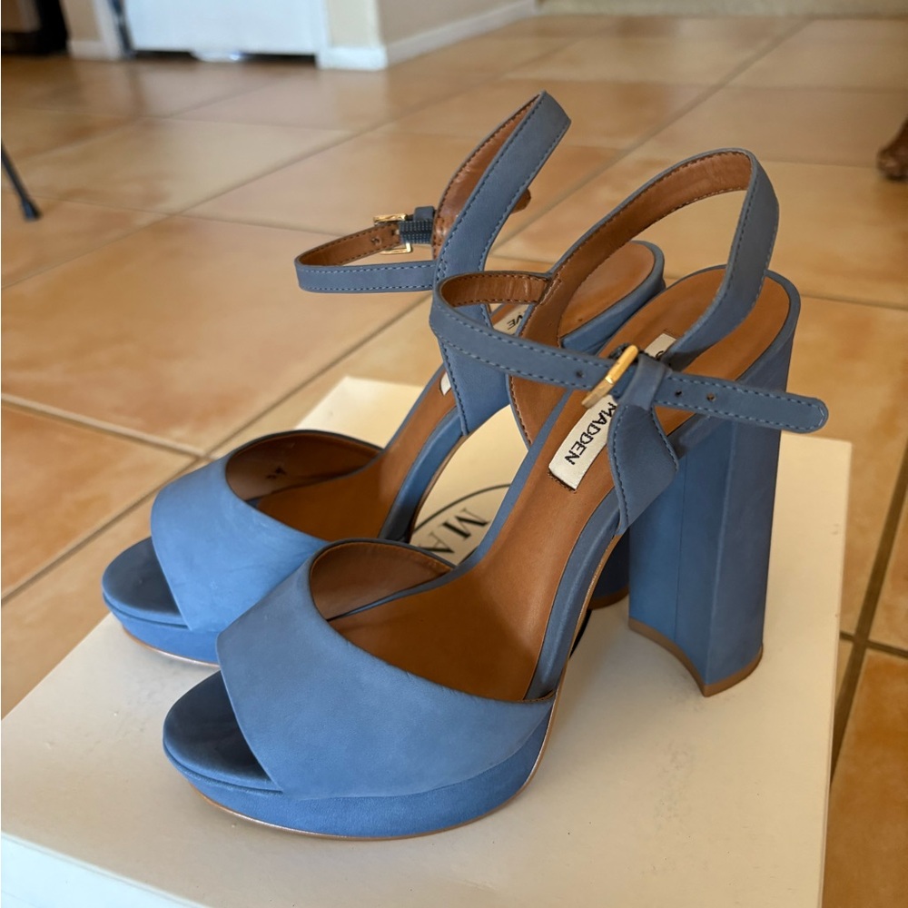 Steve Madden Light Blue Platform Kierra Heels - Picture 2 of 11